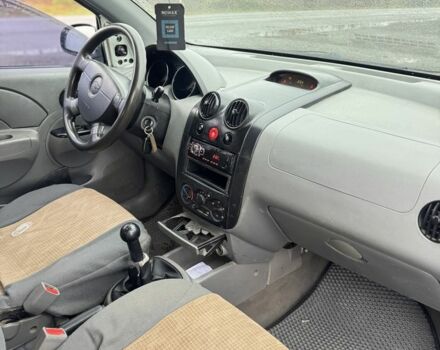 Серый Шевроле Авео, объемом двигателя 1.2 л и пробегом 181 тыс. км за 1550 $, фото 5 на Automoto.ua