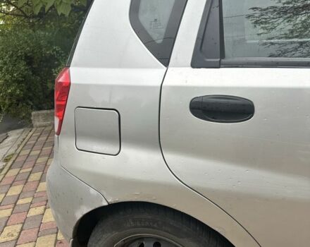 Серый Шевроле Авео, объемом двигателя 1.5 л и пробегом 200 тыс. км за 3200 $, фото 2 на Automoto.ua