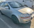 Сірий Шевроле Авео, об'ємом двигуна 1.6 л та пробігом 321 тис. км за 1551 $, фото 1 на Automoto.ua