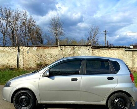 Серый Шевроле Авео, объемом двигателя 15 л и пробегом 234 тыс. км за 3600 $, фото 2 на Automoto.ua