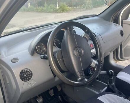 Сірий Шевроле Авео, об'ємом двигуна 1.5 л та пробігом 188 тис. км за 3200 $, фото 6 на Automoto.ua