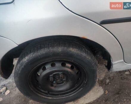 Сірий Шевроле Авео, об'ємом двигуна 1.2 л та пробігом 284 тис. км за 2500 $, фото 9 на Automoto.ua