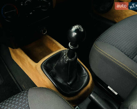 Сірий Шевроле Авео, об'ємом двигуна 1.5 л та пробігом 194 тис. км за 2900 $, фото 22 на Automoto.ua