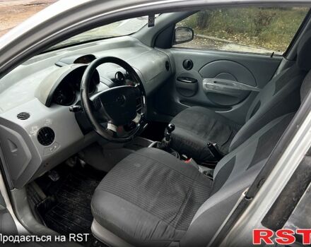 Серый Шевроле Авео, объемом двигателя 1.5 л и пробегом 189 тыс. км за 2500 $, фото 4 на Automoto.ua