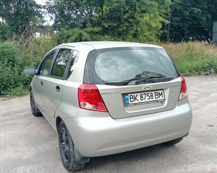 Сірий Шевроле Авео, об'ємом двигуна 1.5 л та пробігом 173 тис. км за 2400 $, фото 4 на Automoto.ua