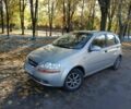 Серый Шевроле Авео, объемом двигателя 1.5 л и пробегом 170 тыс. км за 2000 $, фото 1 на Automoto.ua