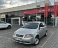 Серый Шевроле Авео, объемом двигателя 1.5 л и пробегом 299 тыс. км за 2500 $, фото 1 на Automoto.ua
