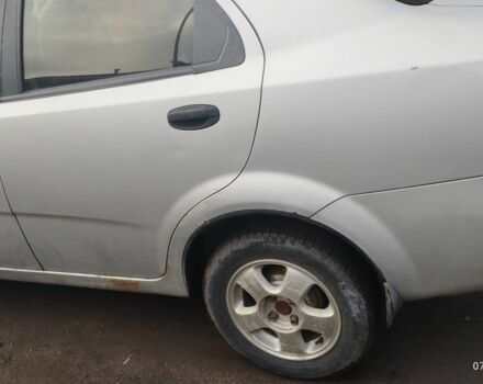 Серый Шевроле Авео, объемом двигателя 1.5 л и пробегом 313 тыс. км за 1650 $, фото 6 на Automoto.ua