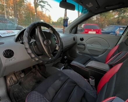 Серый Шевроле Авео, объемом двигателя 0 л и пробегом 200 тыс. км за 2300 $, фото 6 на Automoto.ua