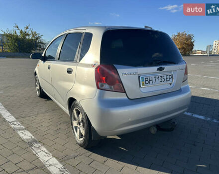 Серый Шевроле Авео, объемом двигателя 1.5 л и пробегом 244 тыс. км за 2600 $, фото 5 на Automoto.ua