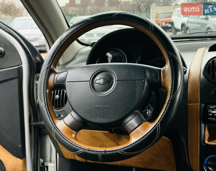 Сірий Шевроле Авео, об'ємом двигуна 1.5 л та пробігом 194 тис. км за 2900 $, фото 14 на Automoto.ua