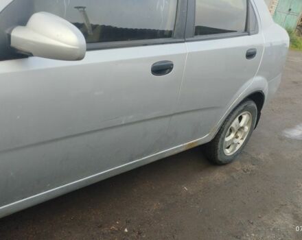 Серый Шевроле Авео, объемом двигателя 1.5 л и пробегом 313 тыс. км за 1650 $, фото 5 на Automoto.ua