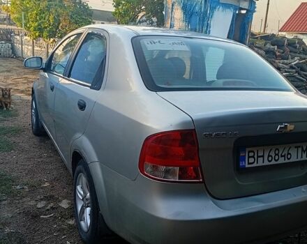 Серый Шевроле Авео, объемом двигателя 1.5 л и пробегом 250 тыс. км за 2700 $, фото 1 на Automoto.ua