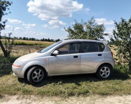 Серый Шевроле Авео, объемом двигателя 1.5 л и пробегом 240 тыс. км за 3100 $, фото 2 на Automoto.ua