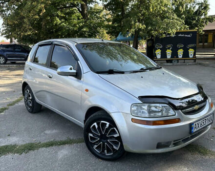 Серый Шевроле Авео, объемом двигателя 1.5 л и пробегом 235 тыс. км за 4100 $, фото 2 на Automoto.ua