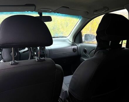 Сірий Шевроле Авео, об'ємом двигуна 1.5 л та пробігом 236 тис. км за 3200 $, фото 12 на Automoto.ua