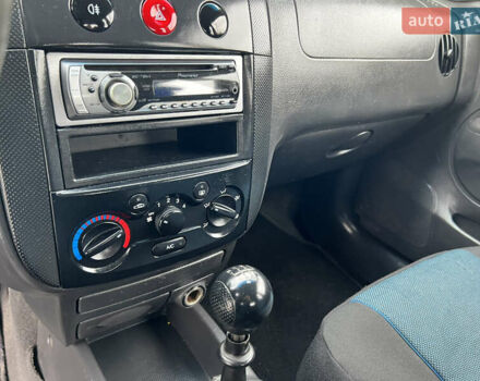 Серый Шевроле Авео, объемом двигателя 1.5 л и пробегом 225 тыс. км за 2850 $, фото 20 на Automoto.ua