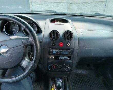 Сірий Шевроле Авео, об'ємом двигуна 1.5 л та пробігом 356 тис. км за 2381 $, фото 6 на Automoto.ua