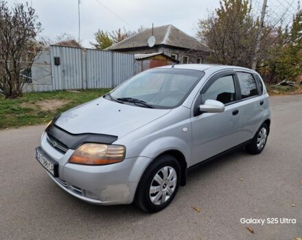 Серый Шевроле Авео, объемом двигателя 1.5 л и пробегом 1 тыс. км за 2400 $, фото 5 на Automoto.ua