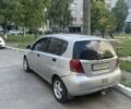 Сірий Шевроле Авео, об'ємом двигуна 1.5 л та пробігом 30 тис. км за 2000 $, фото 2 на Automoto.ua