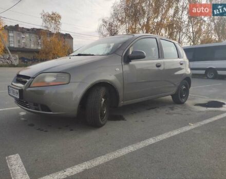 Серый Шевроле Авео, объемом двигателя 1.5 л и пробегом 232 тыс. км за 2450 $, фото 2 на Automoto.ua