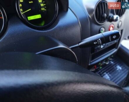 Сірий Шевроле Авео, об'ємом двигуна 1.5 л та пробігом 140 тис. км за 3200 $, фото 23 на Automoto.ua