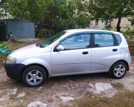 Серый Шевроле Авео, объемом двигателя 1.5 л и пробегом 120 тыс. км за 2500 $, фото 1 на Automoto.ua