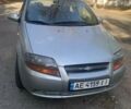 Серый Шевроле Авео, объемом двигателя 1.5 л и пробегом 198 тыс. км за 3200 $, фото 1 на Automoto.ua