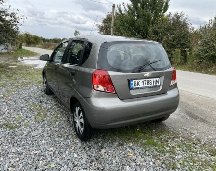 Серый Шевроле Авео, объемом двигателя 1.5 л и пробегом 225 тыс. км за 2850 $, фото 4 на Automoto.ua