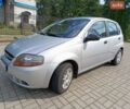 Сірий Шевроле Авео, об'ємом двигуна 1.5 л та пробігом 214 тис. км за 2800 $, фото 1 на Automoto.ua
