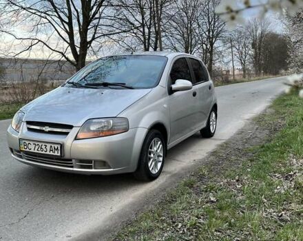 Серый Шевроле Авео, объемом двигателя 1.5 л и пробегом 209 тыс. км за 2700 $, фото 1 на Automoto.ua