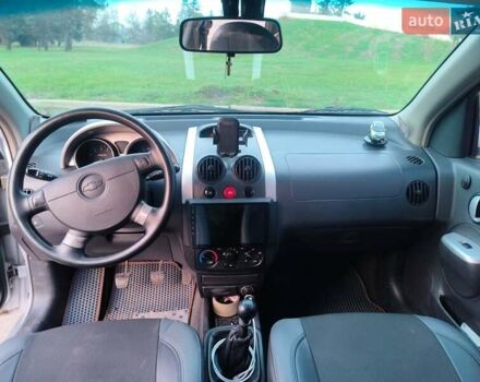 Серый Шевроле Авео, объемом двигателя 1.5 л и пробегом 204 тыс. км за 2700 $, фото 12 на Automoto.ua