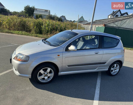 Серый Шевроле Авео, объемом двигателя 1.6 л и пробегом 155 тыс. км за 4100 $, фото 2 на Automoto.ua
