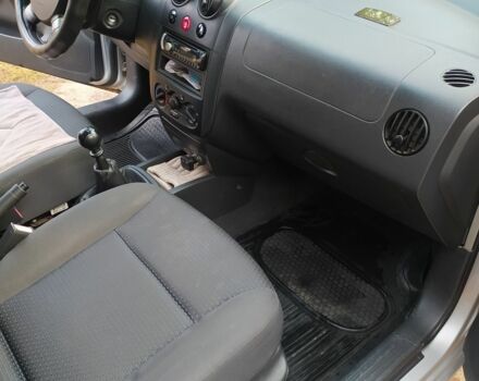 Серый Шевроле Авео, объемом двигателя 1.5 л и пробегом 120 тыс. км за 2500 $, фото 5 на Automoto.ua