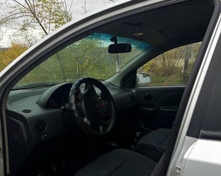 Серый Шевроле Авео, объемом двигателя 1.5 л и пробегом 236 тыс. км за 3200 $, фото 8 на Automoto.ua