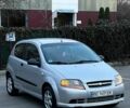 Серый Шевроле Авео, объемом двигателя 1.4 л и пробегом 197 тыс. км за 2950 $, фото 2 на Automoto.ua