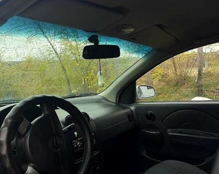 Серый Шевроле Авео, объемом двигателя 1.5 л и пробегом 236 тыс. км за 3200 $, фото 4 на Automoto.ua