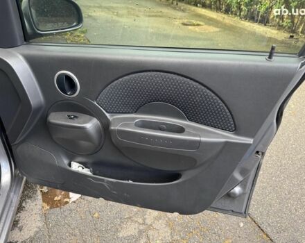 Серый Шевроле Авео, объемом двигателя 1.5 л и пробегом 168 тыс. км за 3390 $, фото 17 на Automoto.ua