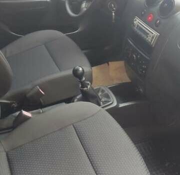 Серый Шевроле Авео, объемом двигателя 1.5 л и пробегом 166 тыс. км за 4300 $, фото 1 на Automoto.ua