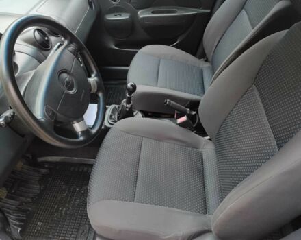 Серый Шевроле Авео, объемом двигателя 1.5 л и пробегом 197 тыс. км за 3700 $, фото 4 на Automoto.ua