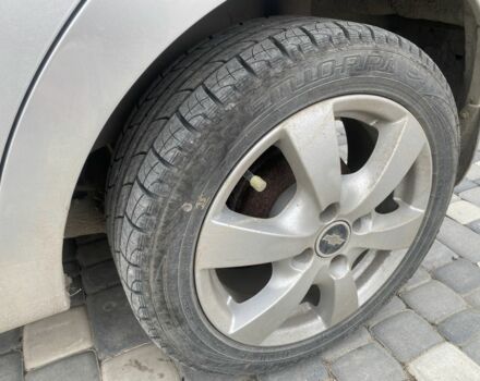 Серый Шевроле Авео, объемом двигателя 1.5 л и пробегом 190 тыс. км за 3200 $, фото 6 на Automoto.ua