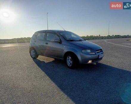Сірий Шевроле Авео, об'ємом двигуна 1.5 л та пробігом 252 тис. км за 2999 $, фото 31 на Automoto.ua