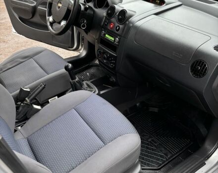 Серый Шевроле Авео, объемом двигателя 1.2 л и пробегом 240 тыс. км за 3200 $, фото 22 на Automoto.ua