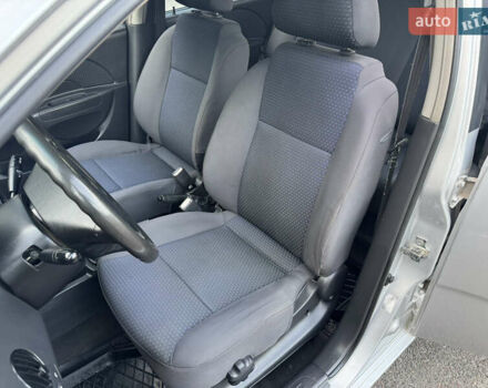 Серый Шевроле Авео, объемом двигателя 1.2 л и пробегом 220 тыс. км за 3450 $, фото 31 на Automoto.ua