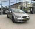 Серый Шевроле Авео, объемом двигателя 1.5 л и пробегом 238 тыс. км за 3400 $, фото 1 на Automoto.ua