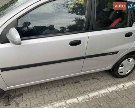 Сірий Шевроле Авео, об'ємом двигуна 1.5 л та пробігом 245 тис. км за 3000 $, фото 9 на Automoto.ua