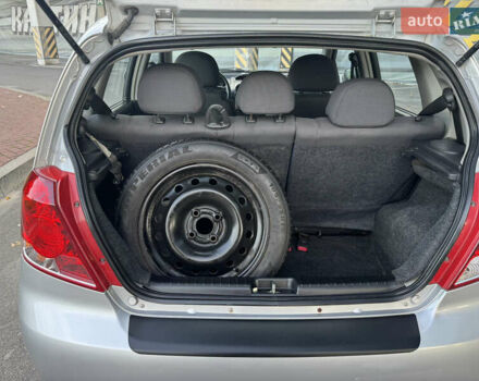 Серый Шевроле Авео, объемом двигателя 1.2 л и пробегом 220 тыс. км за 3450 $, фото 41 на Automoto.ua