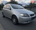 Серый Шевроле Авео, объемом двигателя 1.5 л и пробегом 283 тыс. км за 2899 $, фото 2 на Automoto.ua