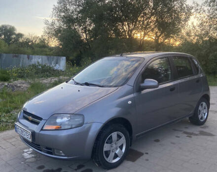 Сірий Шевроле Авео, об'ємом двигуна 1.5 л та пробігом 127 тис. км за 2700 $, фото 1 на Automoto.ua