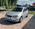 Сірий Шевроле Авео, об'ємом двигуна 1.5 л та пробігом 200 тис. км за 3400 $, фото 1 на Automoto.ua